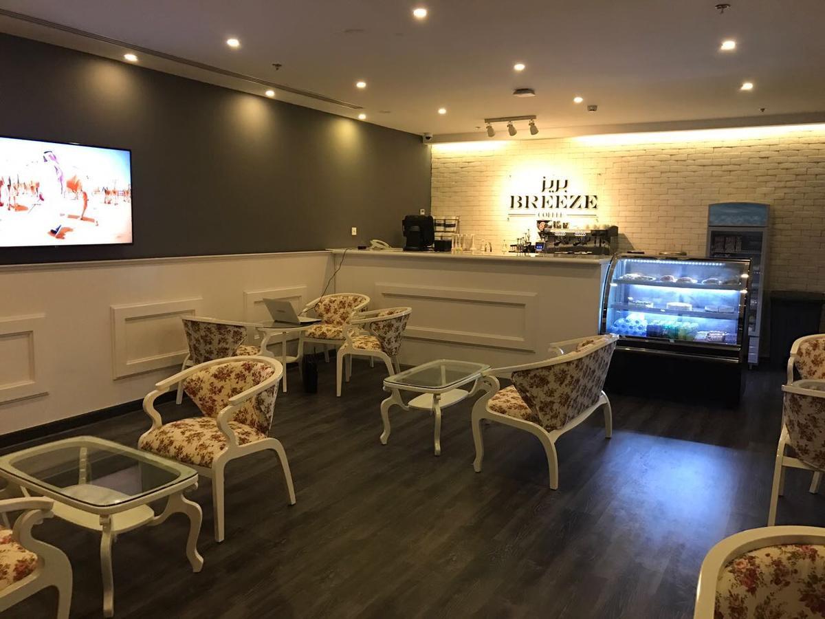 Gulf Breeze Hotel Apartments Al-Chubar Zewnętrze zdjęcie